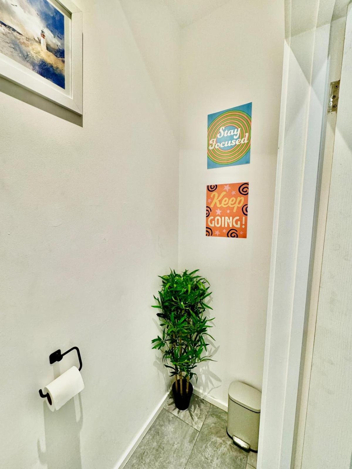 Three Bedroom House By Peacegrove Homes Short Lets & Serviced Accommodation Brighton With Free Wifi & Pet Friendly Dış mekan fotoğraf