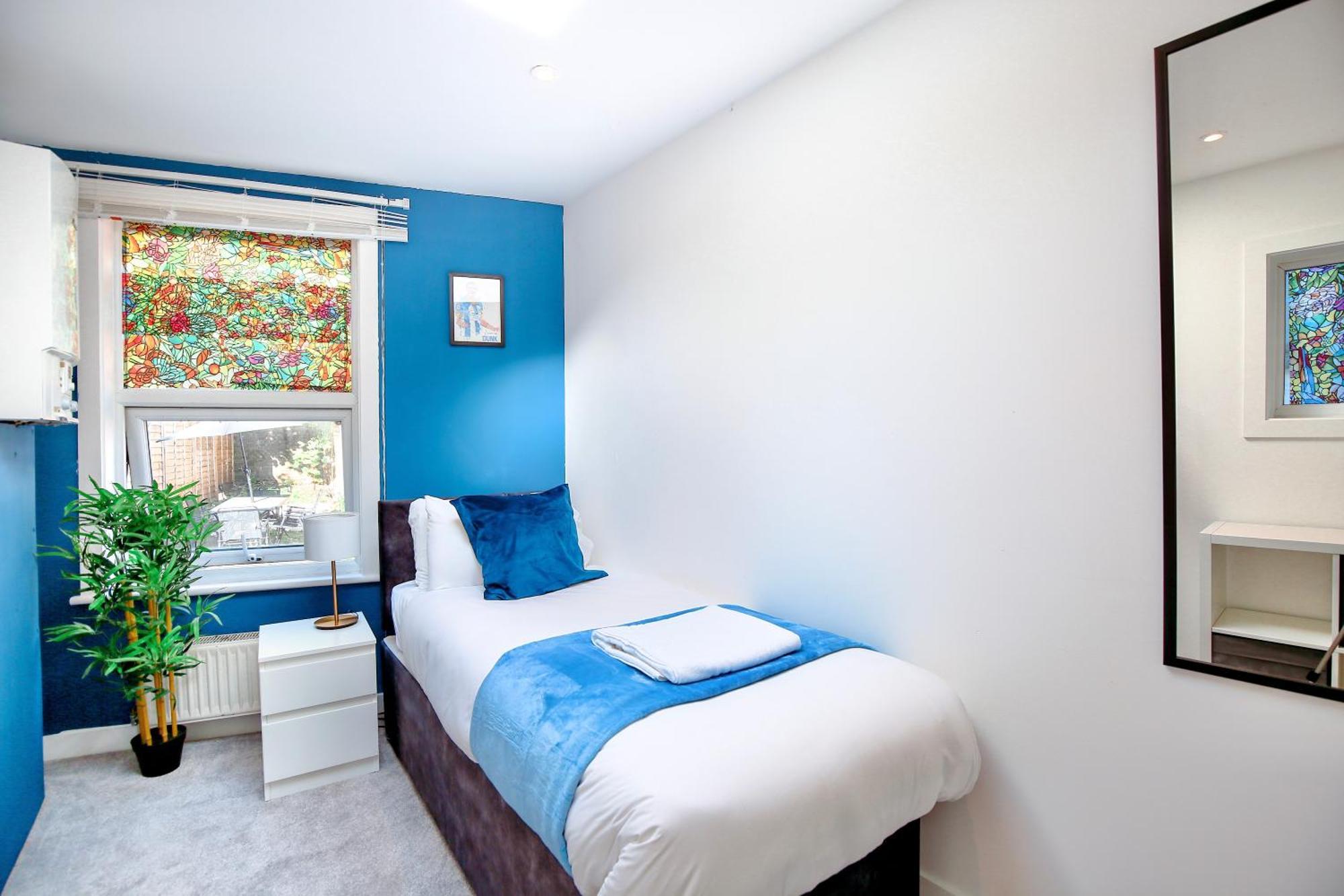 Three Bedroom House By Peacegrove Homes Short Lets & Serviced Accommodation Brighton With Free Wifi & Pet Friendly Dış mekan fotoğraf